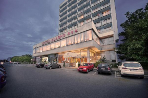 Отель Hotel Kladno  Кладно
